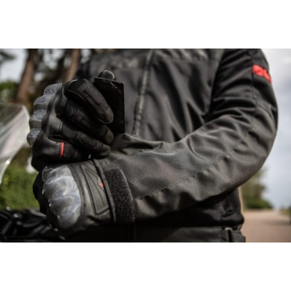 image_a9f09976-d6cf-4f5d-8370-4b4ef23dadeb